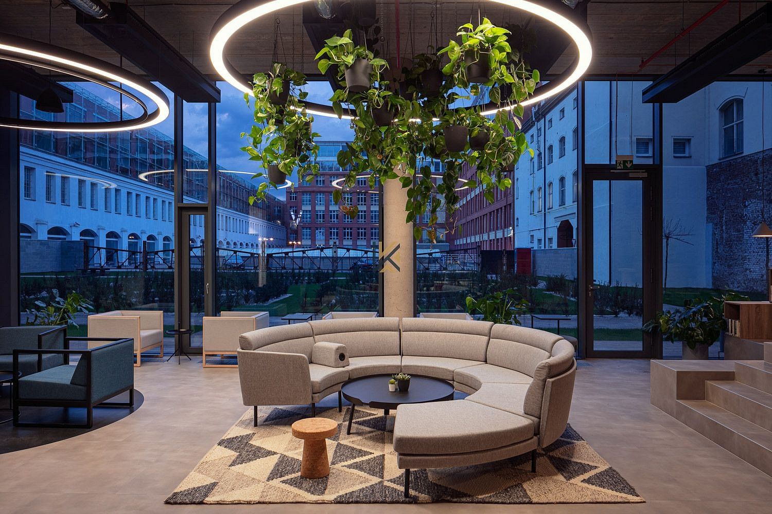 Kancelář · 300 m² · Praha - Karlín, okres Praha 8, Hlavní město Praha - 3