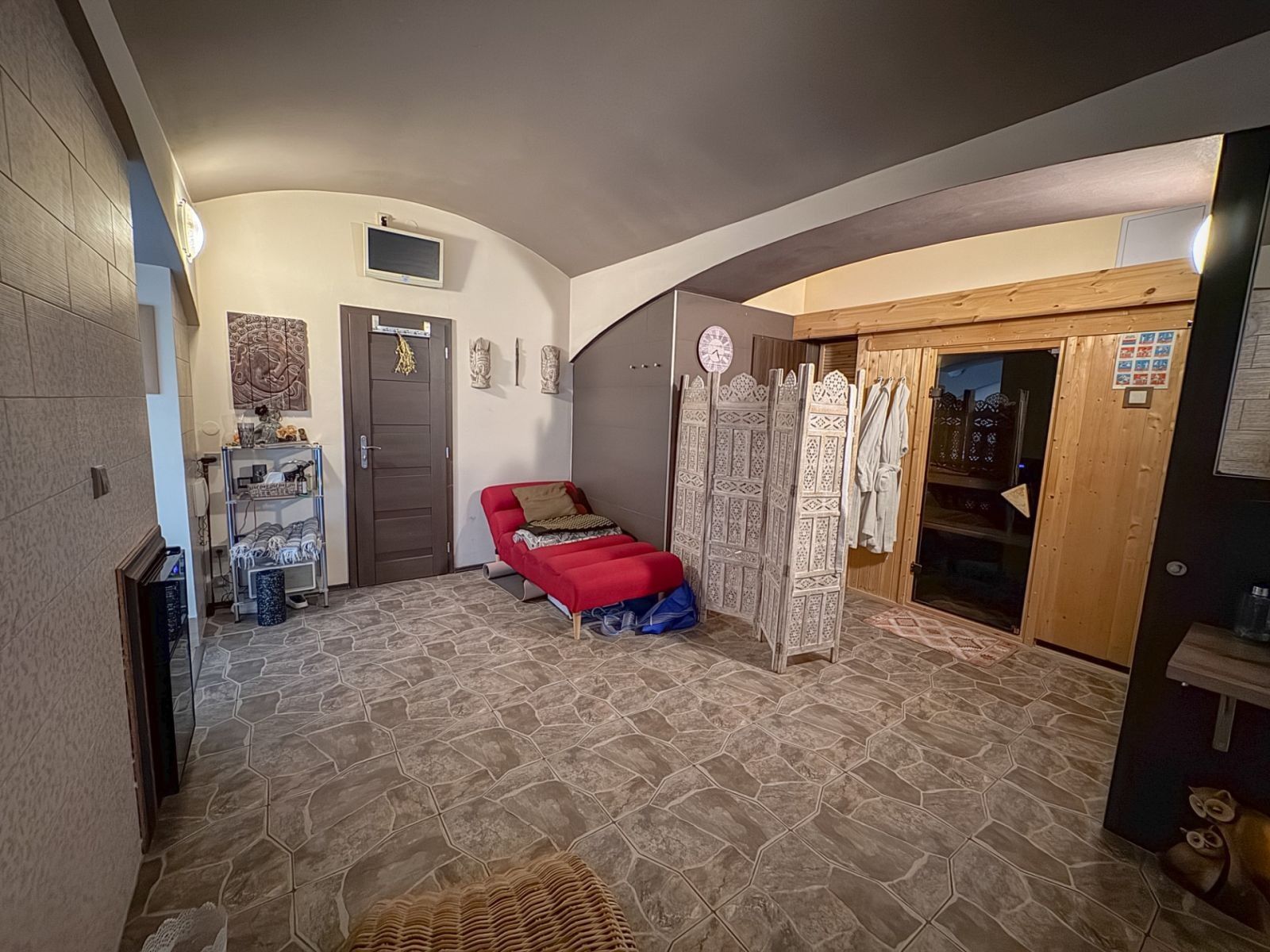 Obchodní prostory · 40 m² · Ke dvoru, Černolice - Černolice, Středočeský kraj - 3