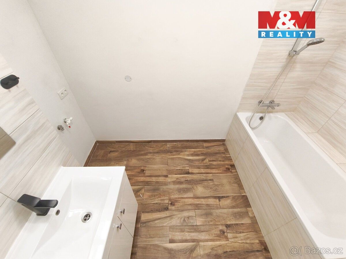 Pronájem byt - Frýdek-Místek, 738 01