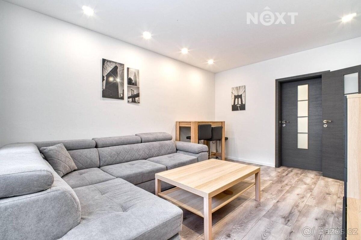 Byty, Ostrava, 702 00