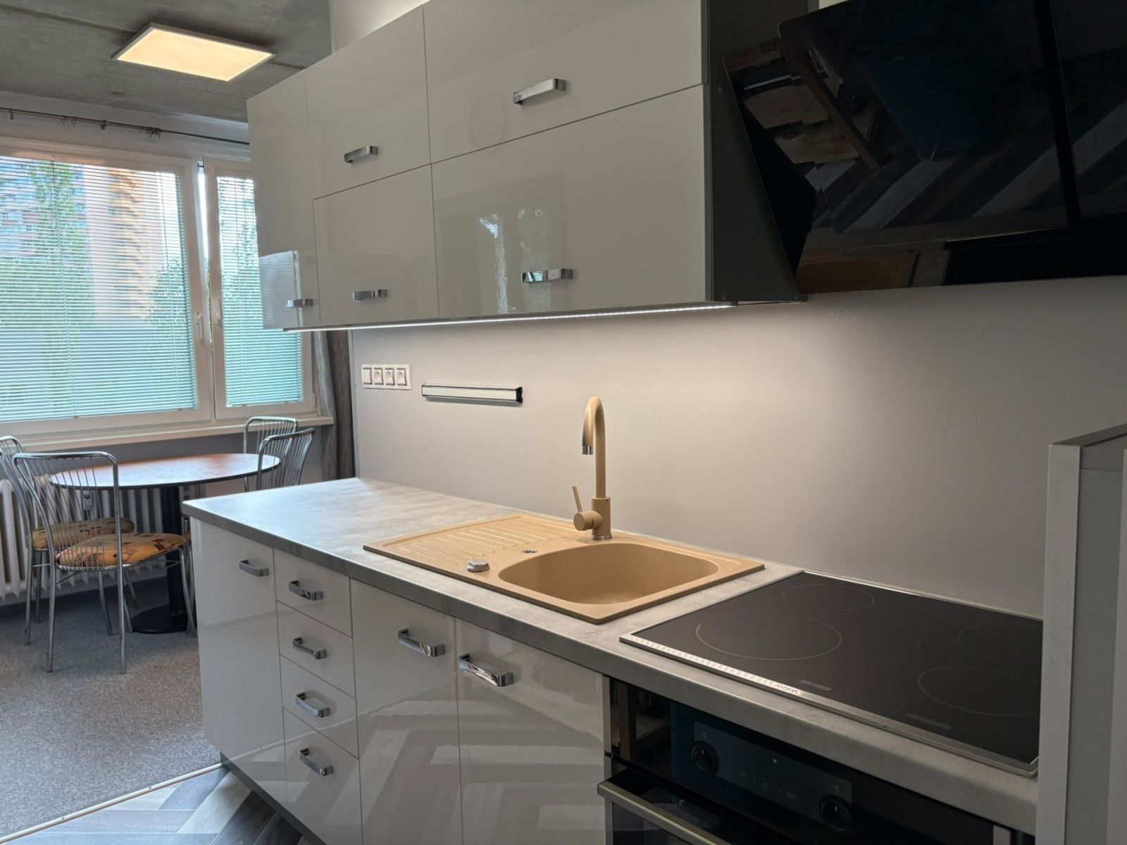 Pronájem byt 3+1 - Březenecká, Chomutov - Chomutov I, Ústecký kraj, 77 m² - 2