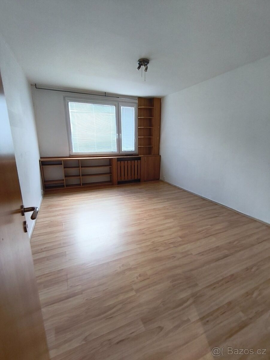 Pronájem byt - Chomutov, 430 04