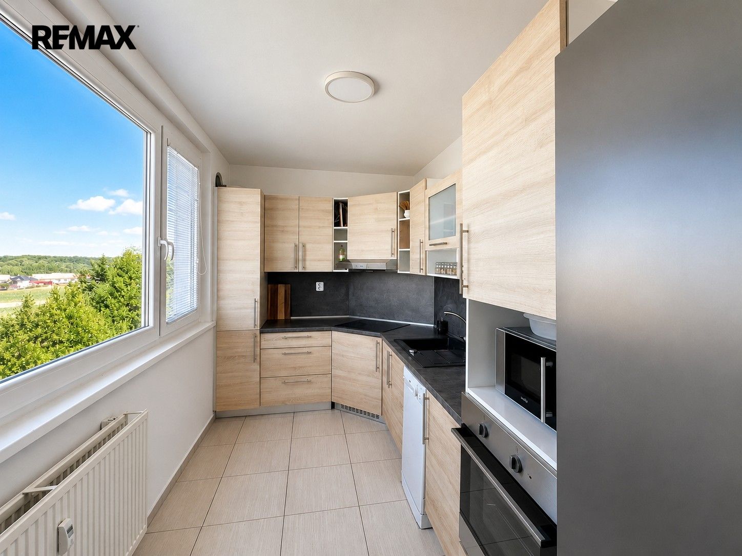 3+1, Na Valtické 717, Břeclav Charvátská Nová Ves, 71 m² - 2