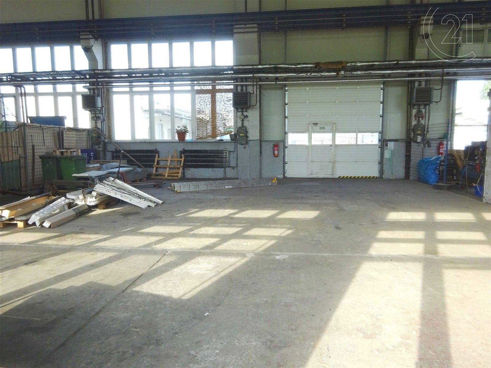 Pronájem výrobní prostory - Nábřeží, Zlín, 245 m²