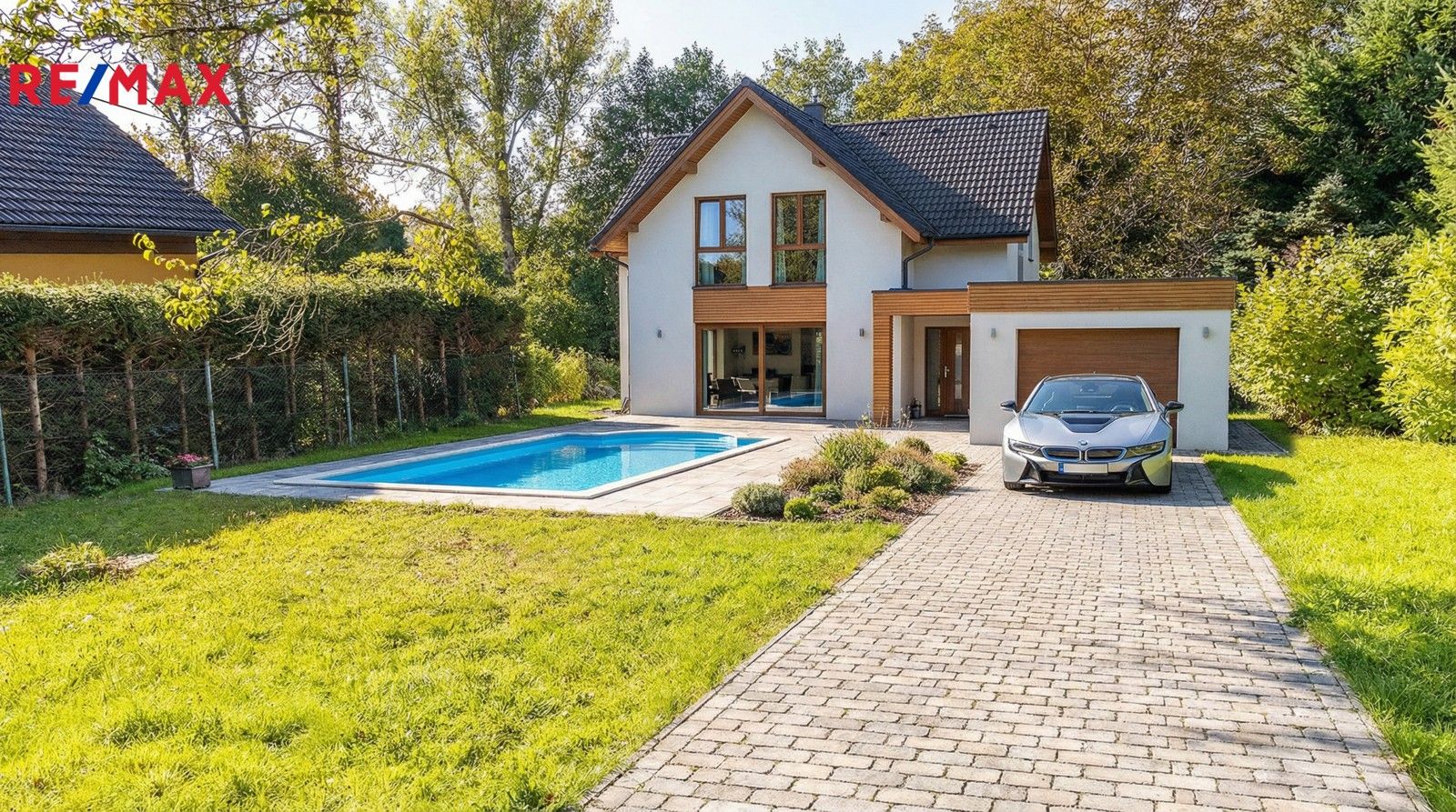 Prodej pozemek pro bydlení - Okrouhlá, 863 m²