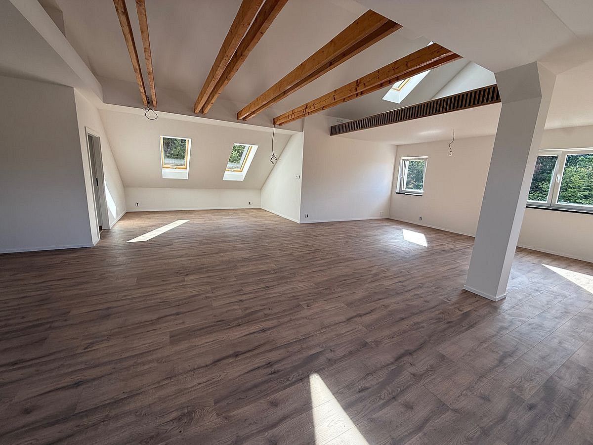 Byty, Karlštejn, okres Beroun, 138 m² - 2