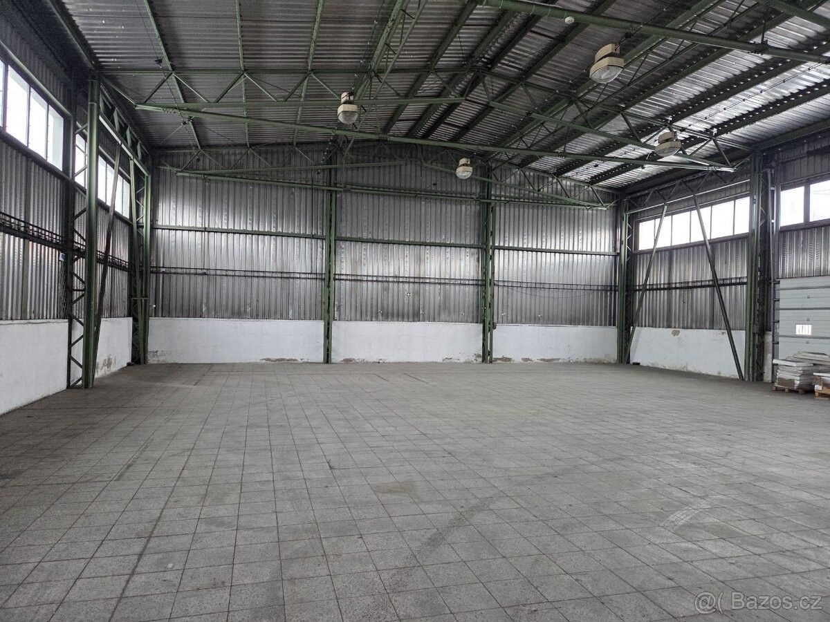 Sklady, Hradec Králové, 500 03