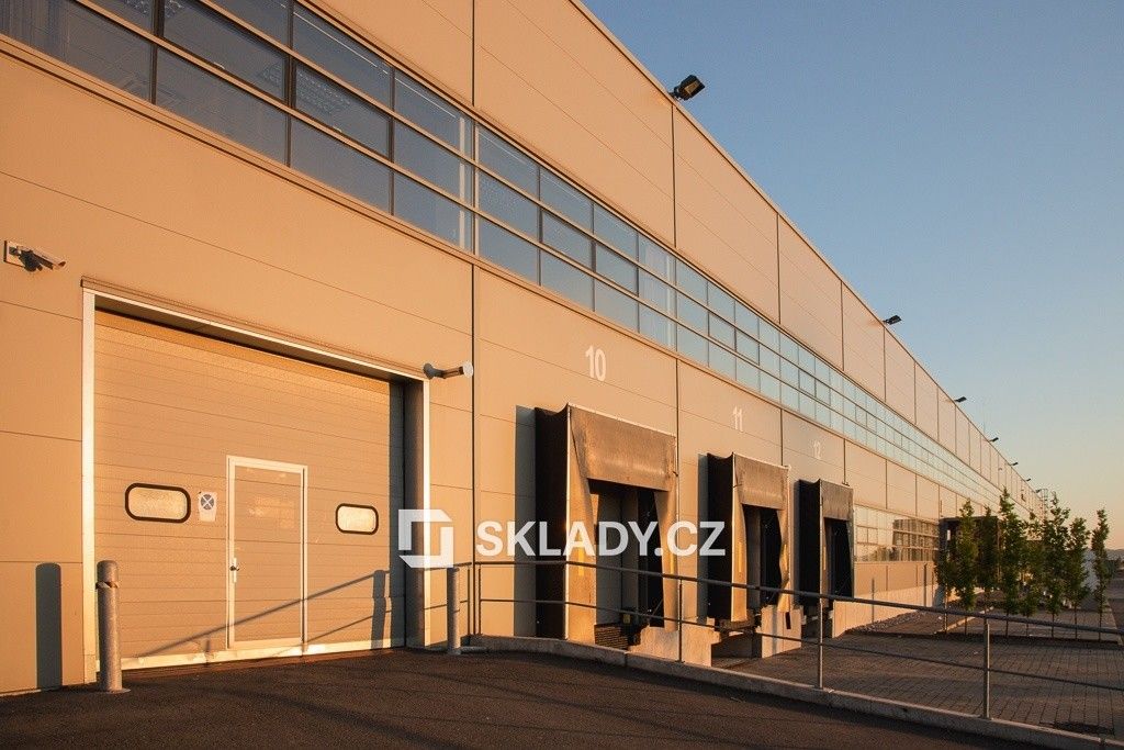 Sklad · 3 000 m² · Brno - 4