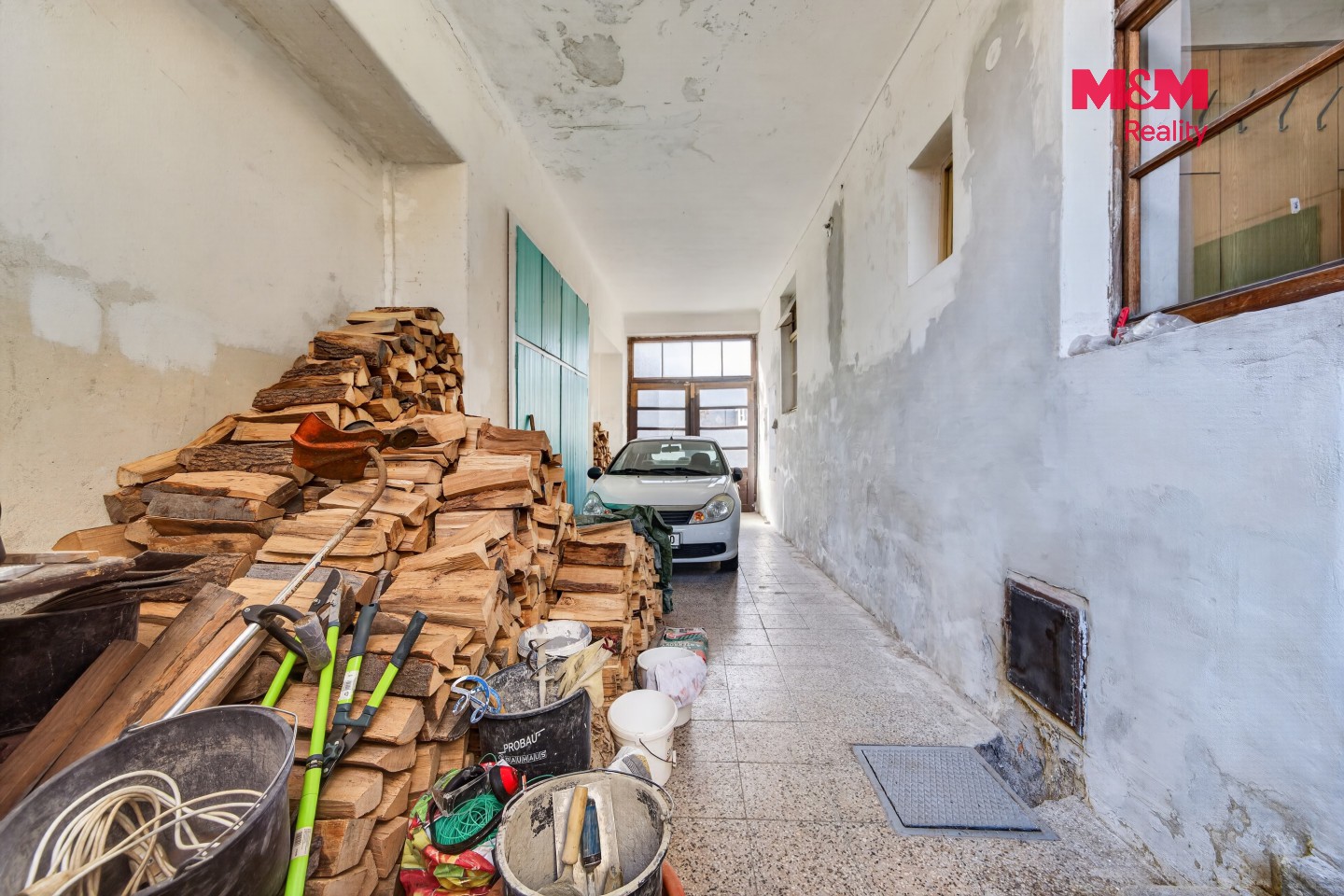 Rodinný dům · 237 m² · Mariánské náměstí, Černovice - 4
