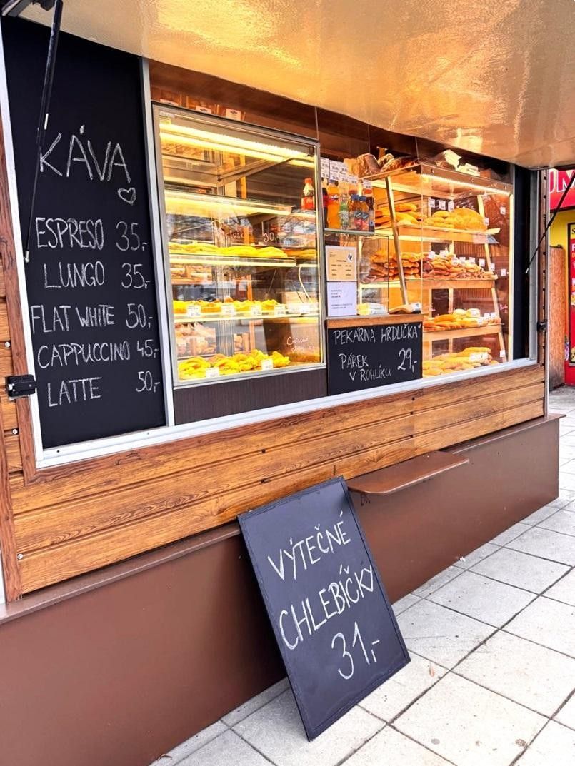 Pronájem restaurace - Trávníčkova, Praha, 8 m²