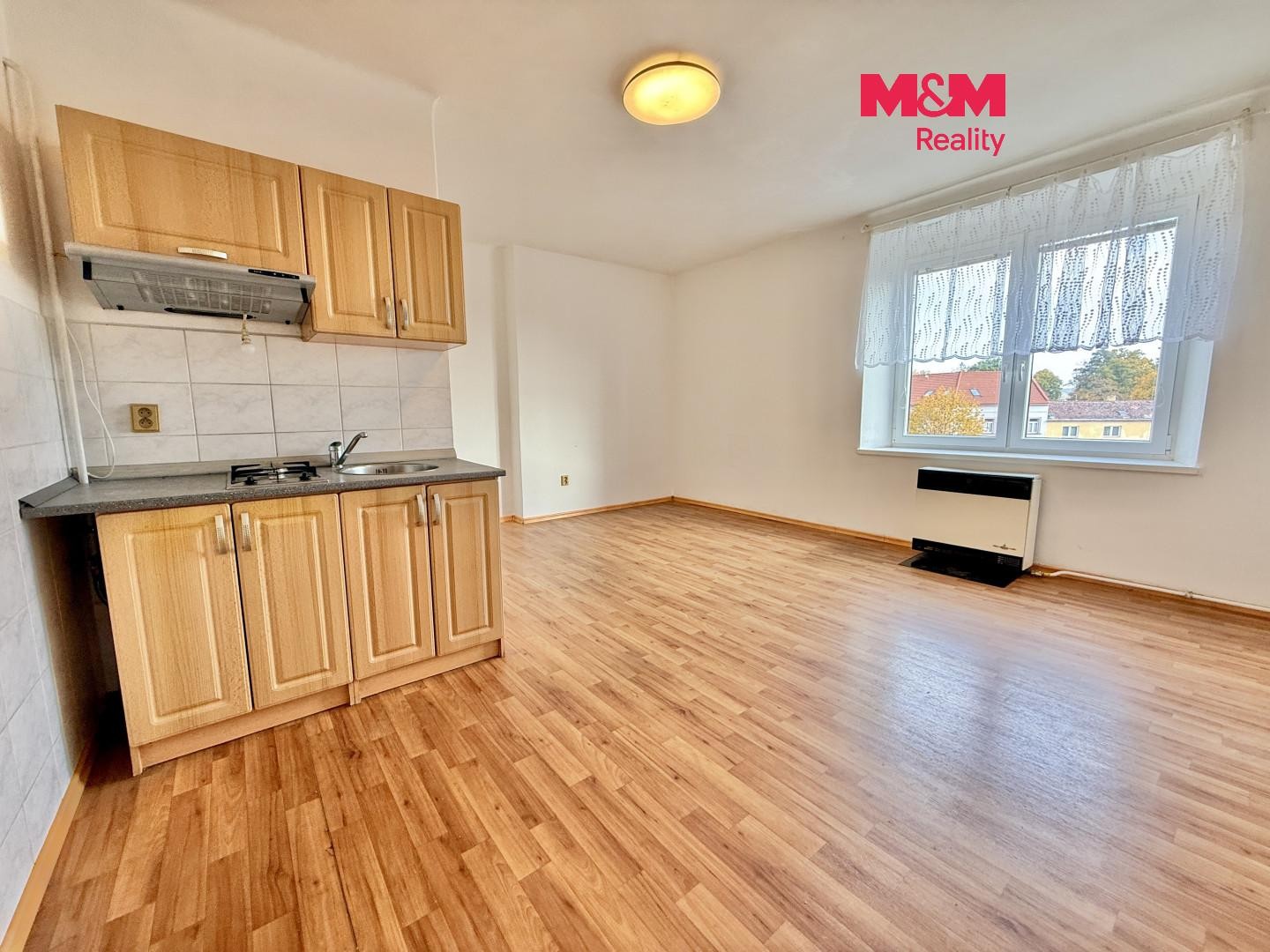 Pronájem byt 1+kk - Smetanova 599, Blatná, 33 m² - 1