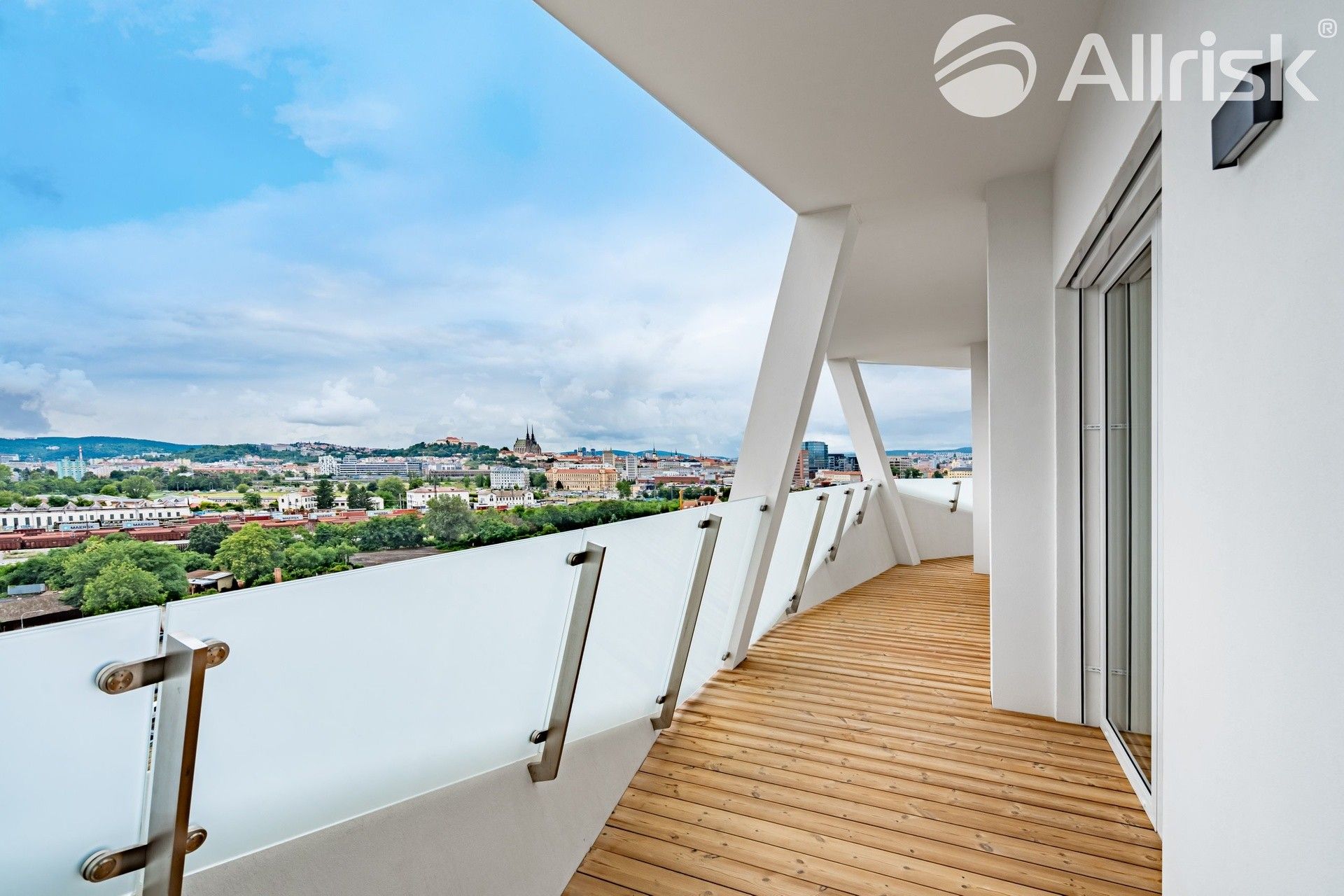 Pronájem byt 4+kk - Komárovská, Brno, 119 m²