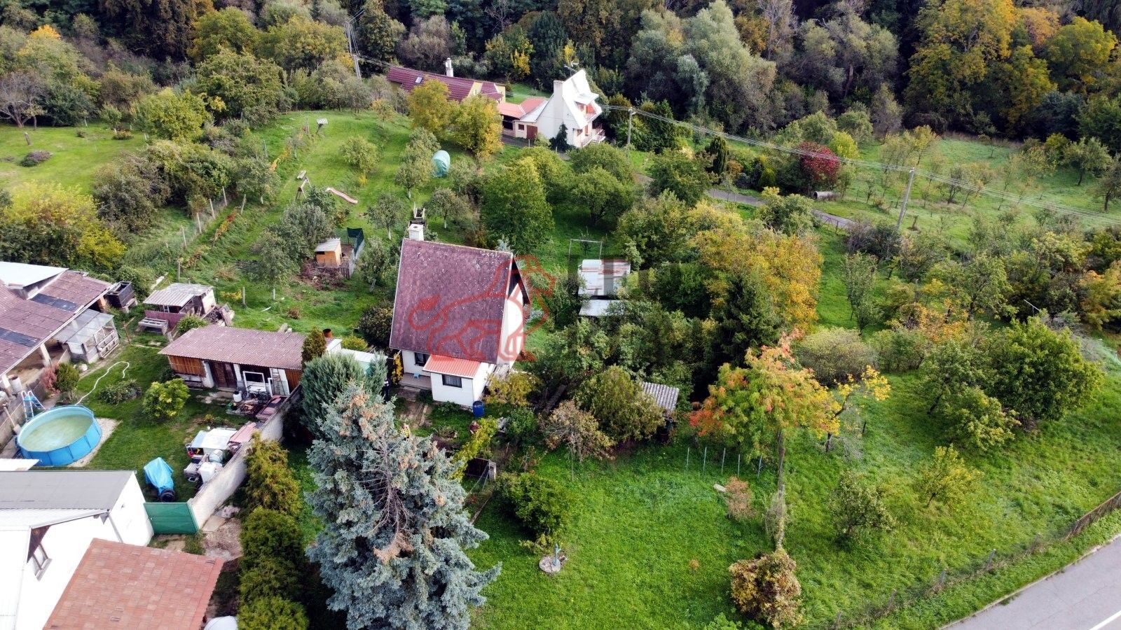 Zahrady, Újezdec, 901 m²