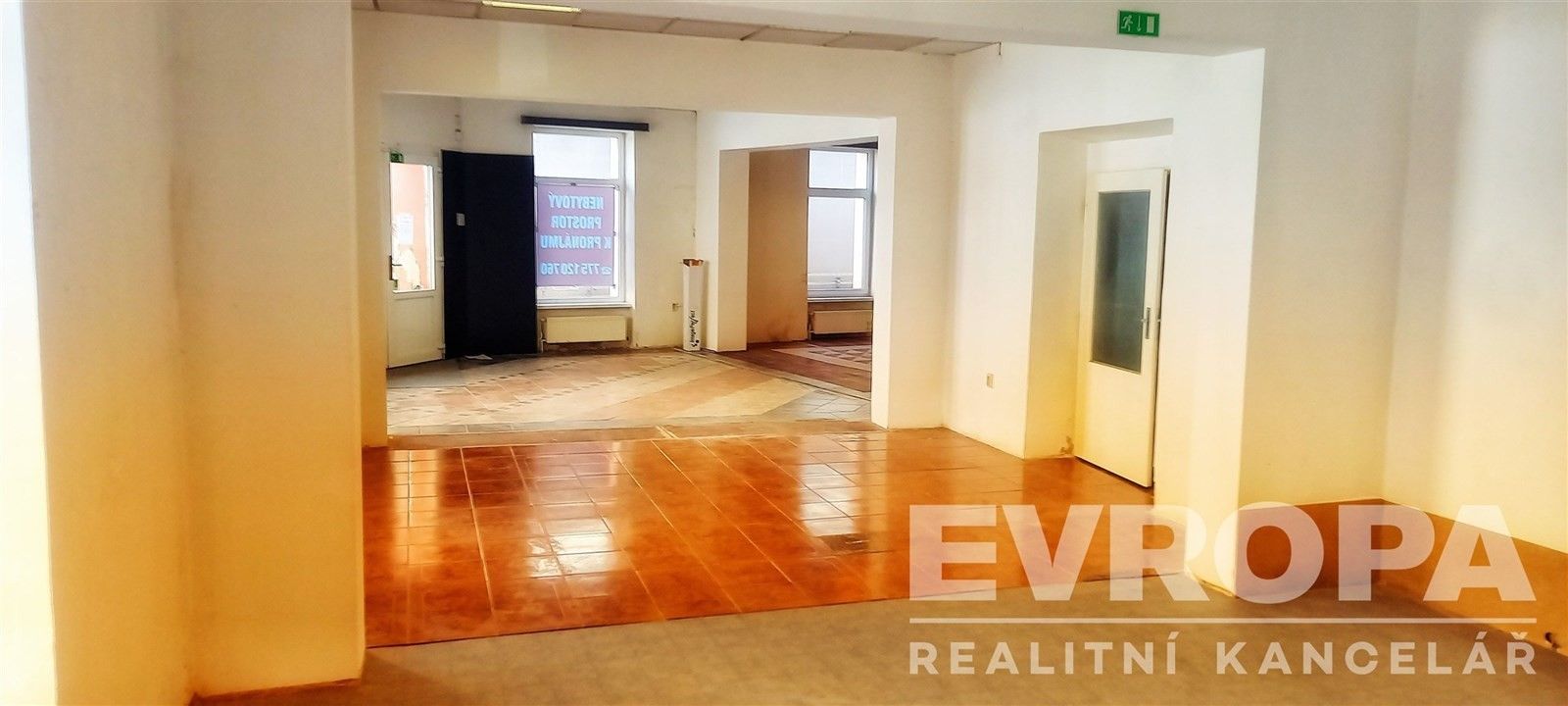 Pronájem obchodní prostory - Humpolecká, Havlíčkův Brod, 111 m²