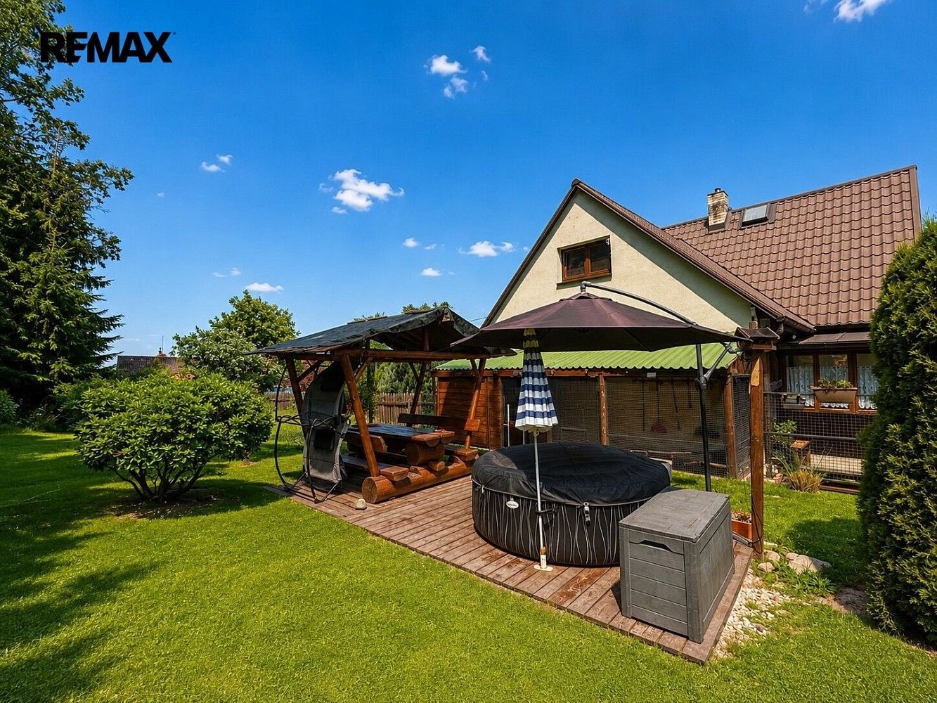 Rodinné domy, Dobřív, okres Rokycany, Plzeňský kraj, 104 m² - 1