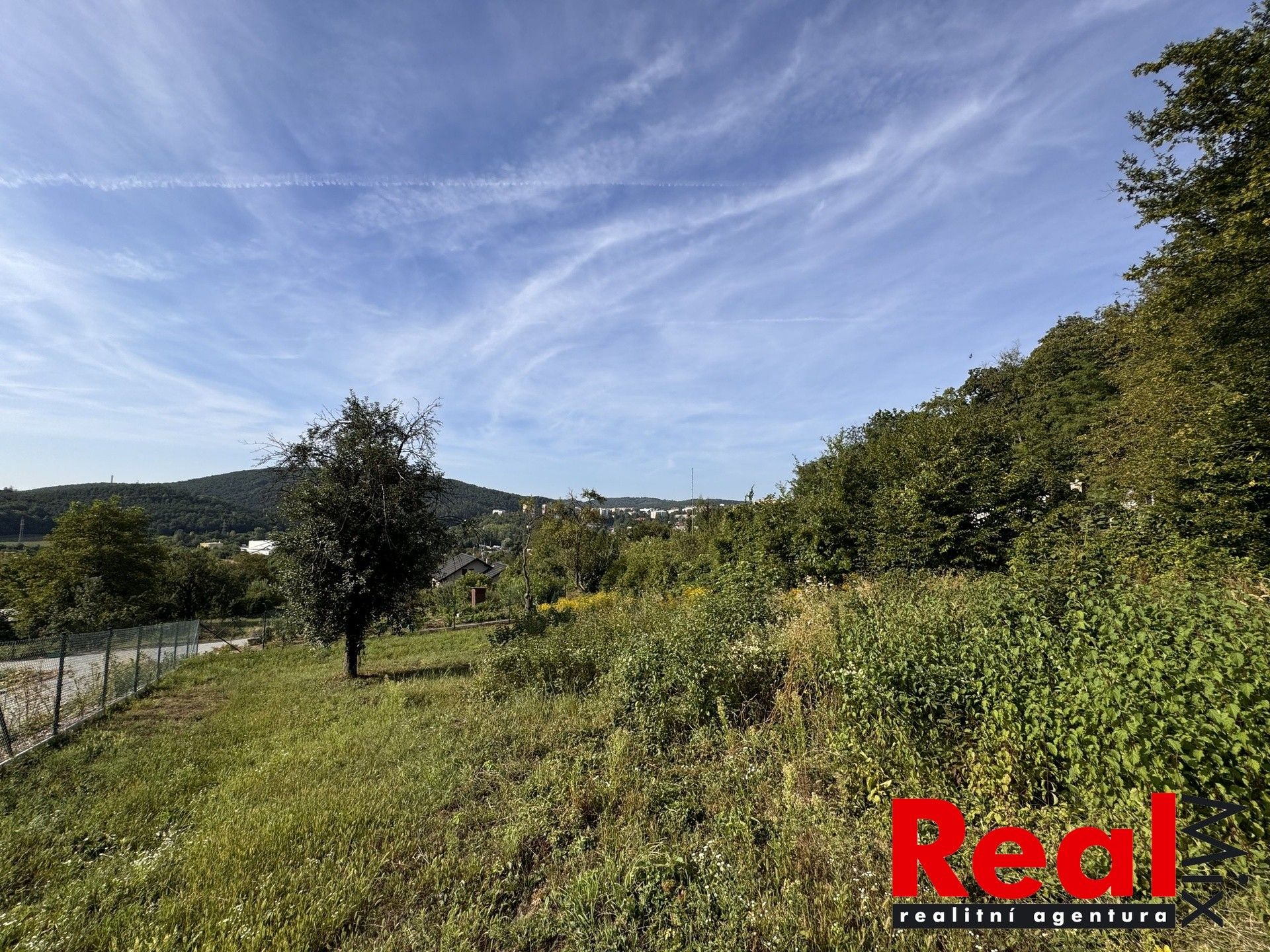 Pozemky pro bydlení, Pod Mniší horou, Brno