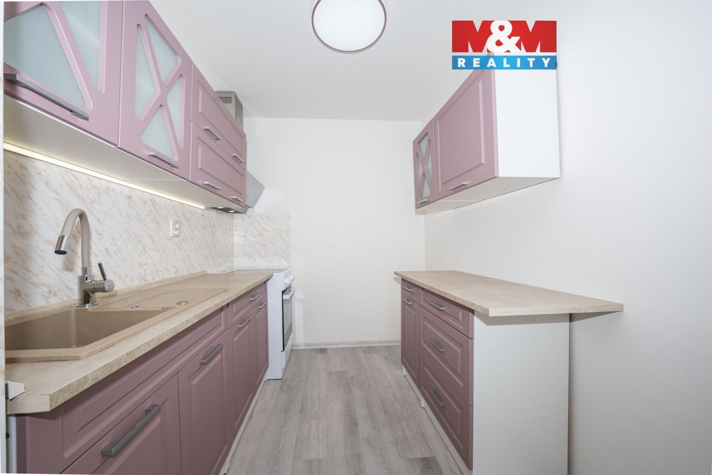 2+kk, Jateční, Kolín, 43 m²