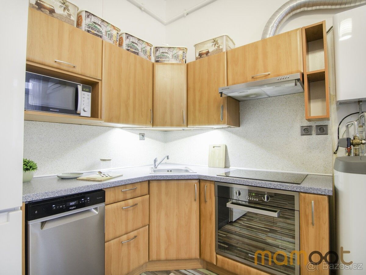 Prodej byt - Čelákovice, 250 88