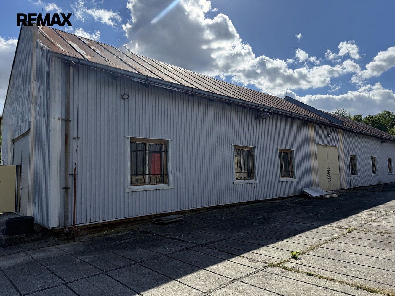Sklady, K Cihelně, Veleň, okres Praha-východ, 7 000 m² - 2