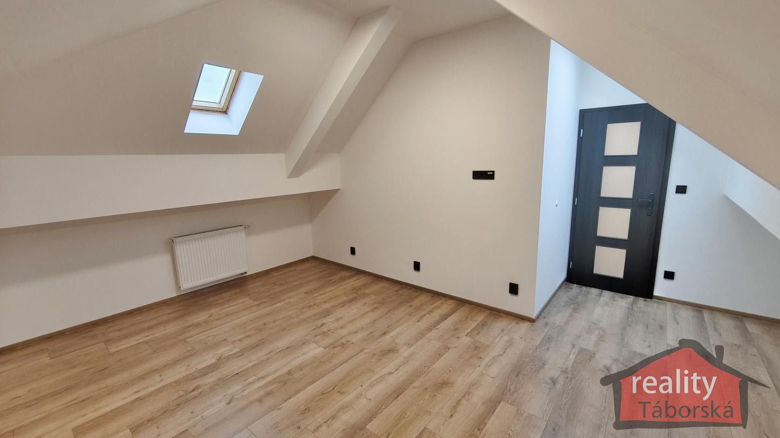 Byt 2+kk · 82 m² · Nupacká, Nupaky - 4