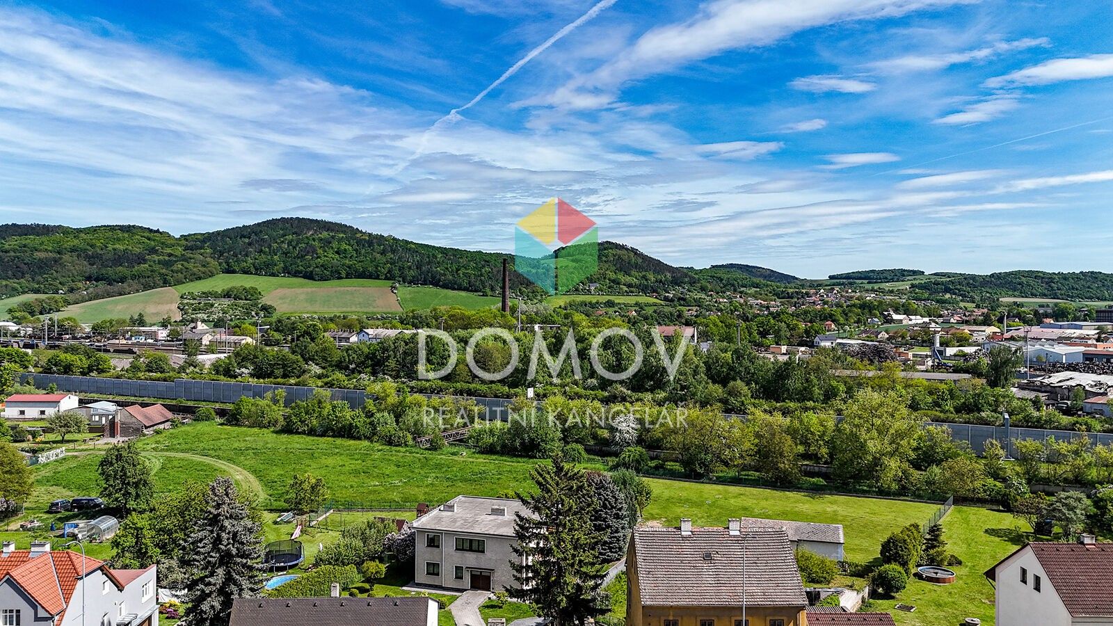 Prodej rodinný dům - Komenského, Zdice, 222 m²
