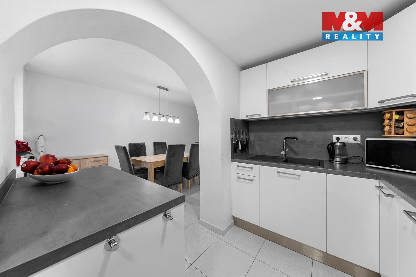 Prodej rodinný dům - Chlumecká, Chlumec, 260 m² - 5