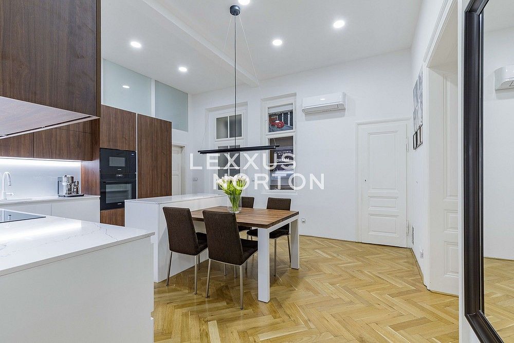 Prodej byt 3+1 - Praha - Nové Město, okres Praha 1, Hlavní město Praha, 97 m² - 5