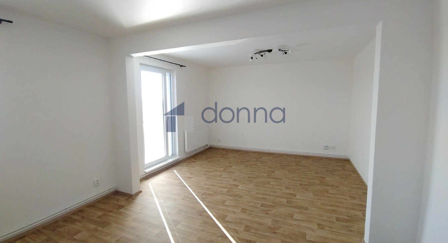 Pronájem byt 2+kk - Bryksova, Praha, 52 m²