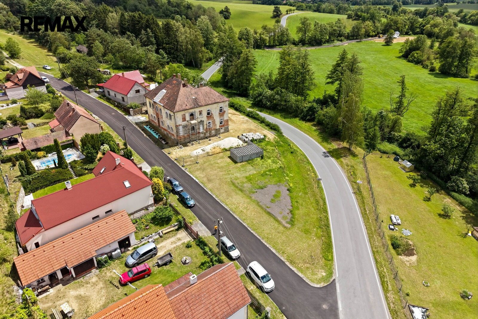 Rodinné domy, Zemětice Čelákovy, 735 m² - 2