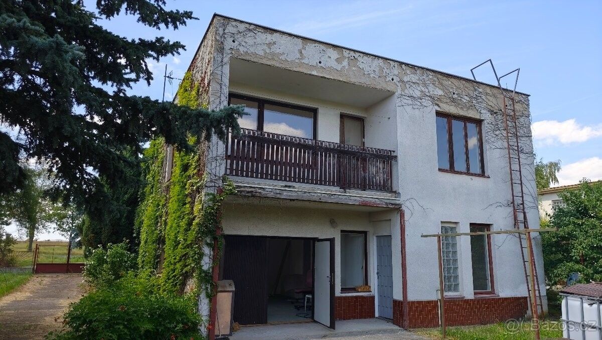 Rodinné domy, Louny, 440 01 - 2