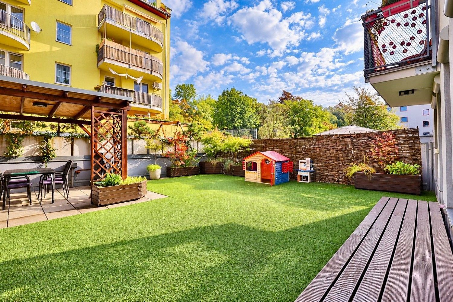Byt 3+kk · 88 m² · V zahradách, Praha 8 - Libeň - 3