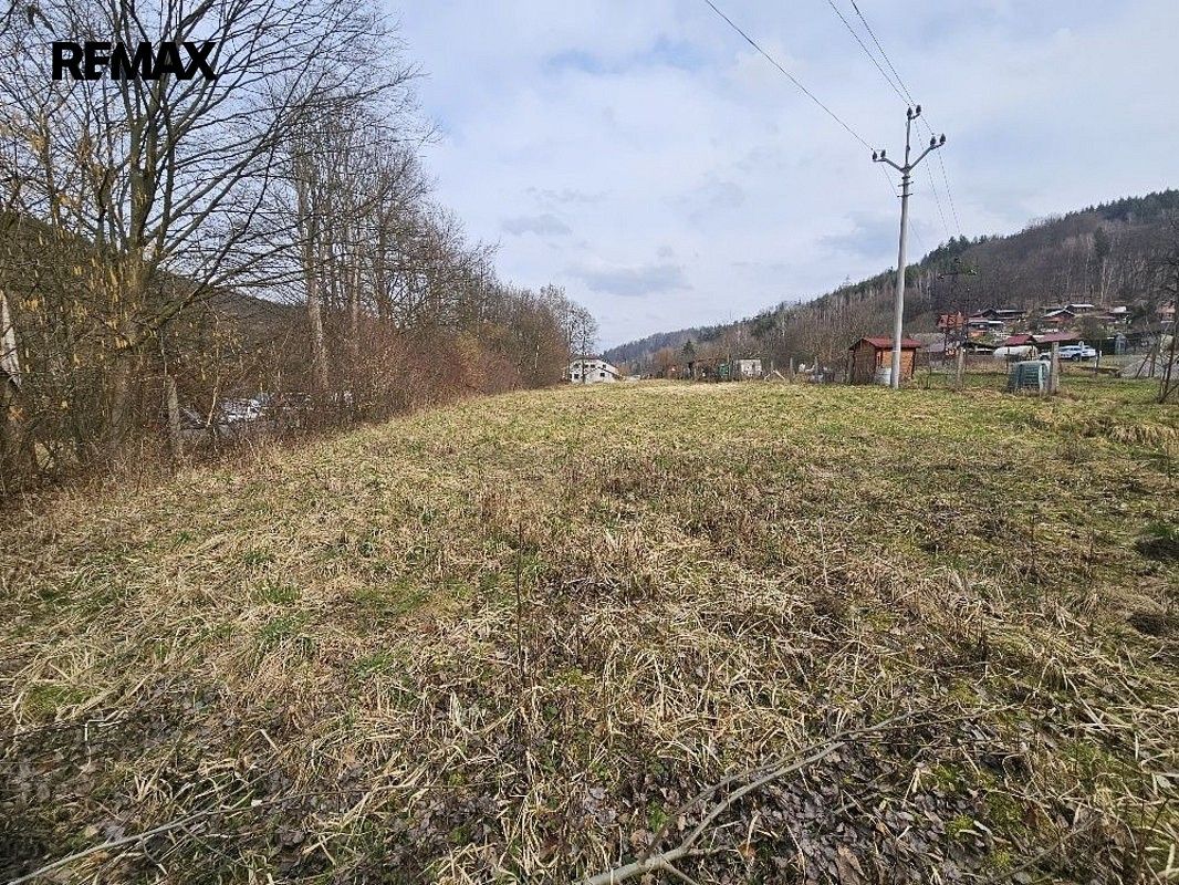 Prodej pozemek pro bydlení - Vsetín - 5