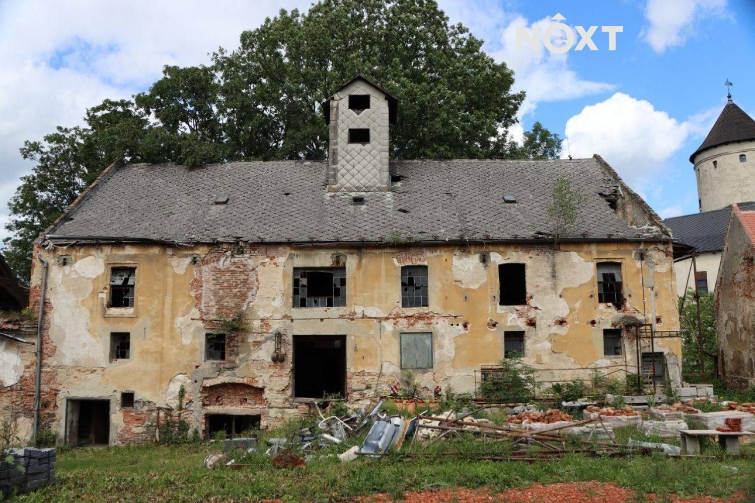 Komerční nemovitost · 3 503 m² · Předhradí - 4