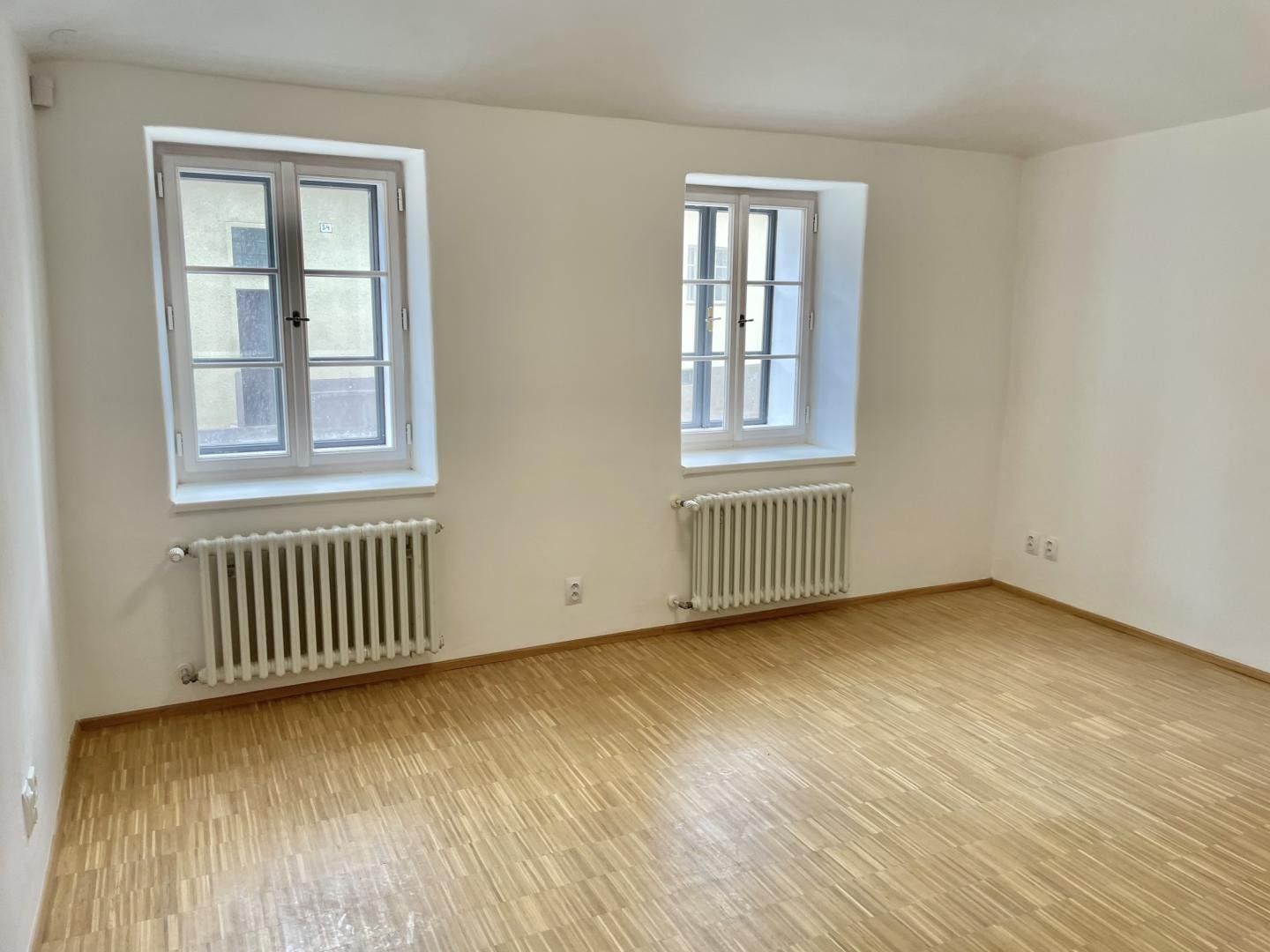Kanceláře, Nuželická, Sušice III, 54 m² - 1