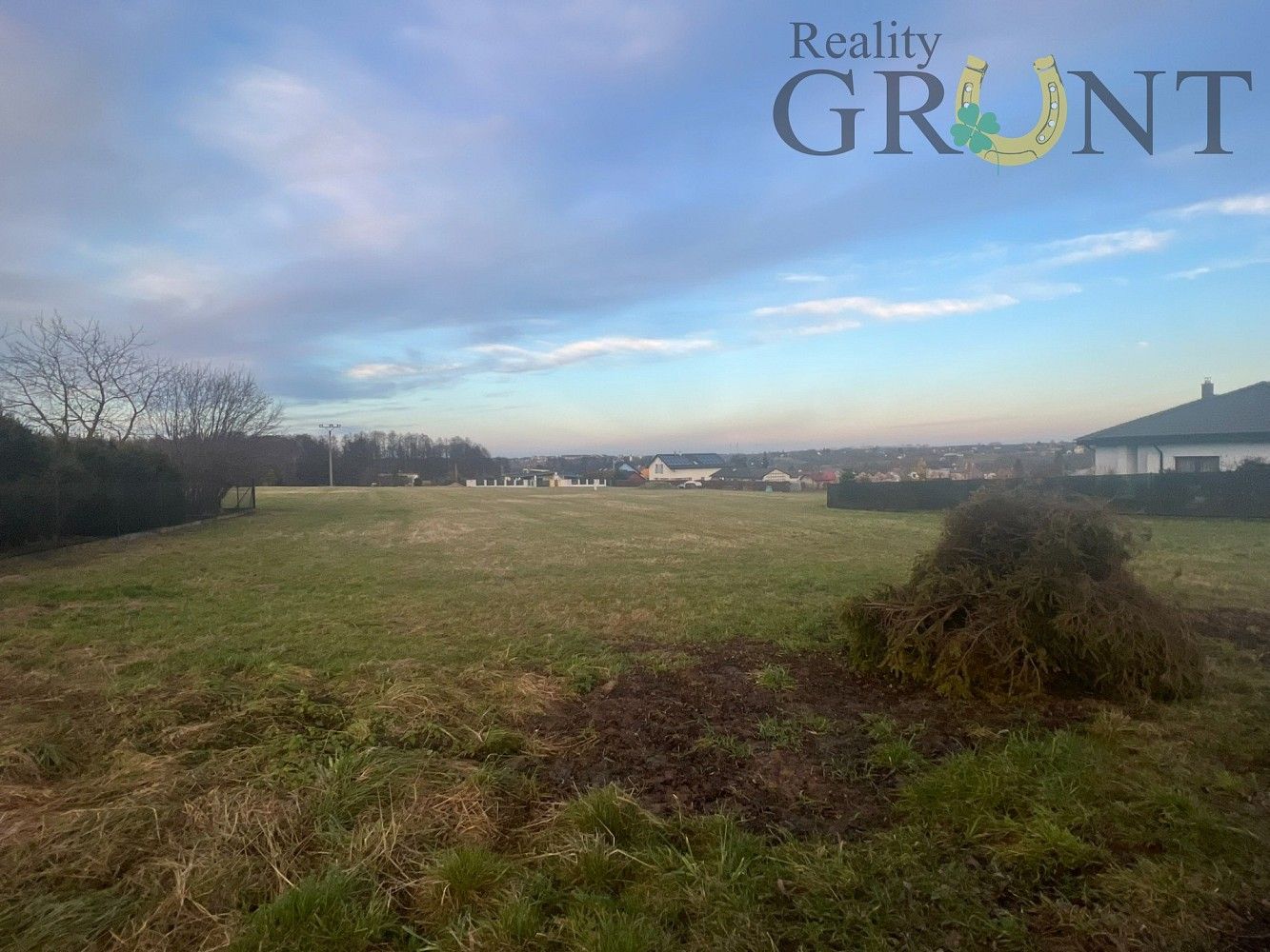 Pozemek pro bydlení, 2 067 m²