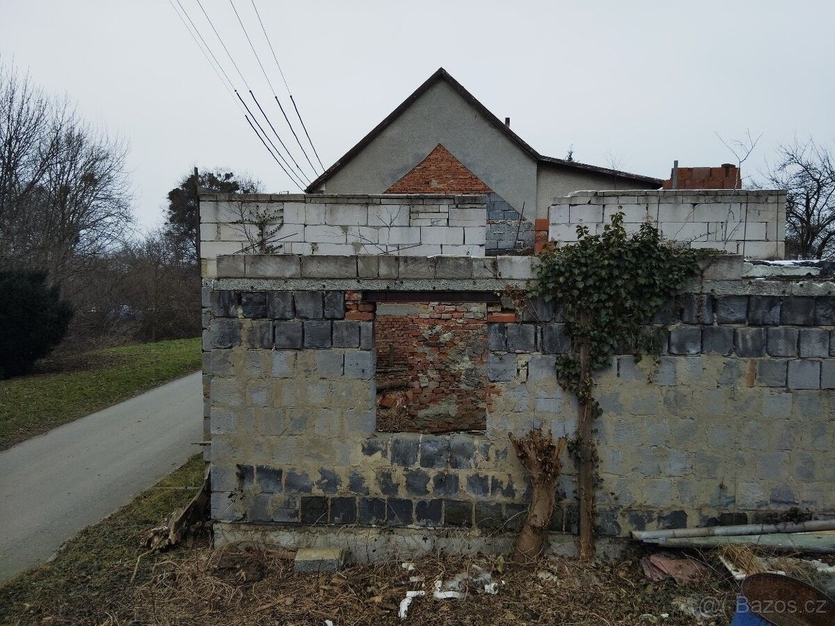 Prodej pozemek pro bydlení - Zlín, 763 02