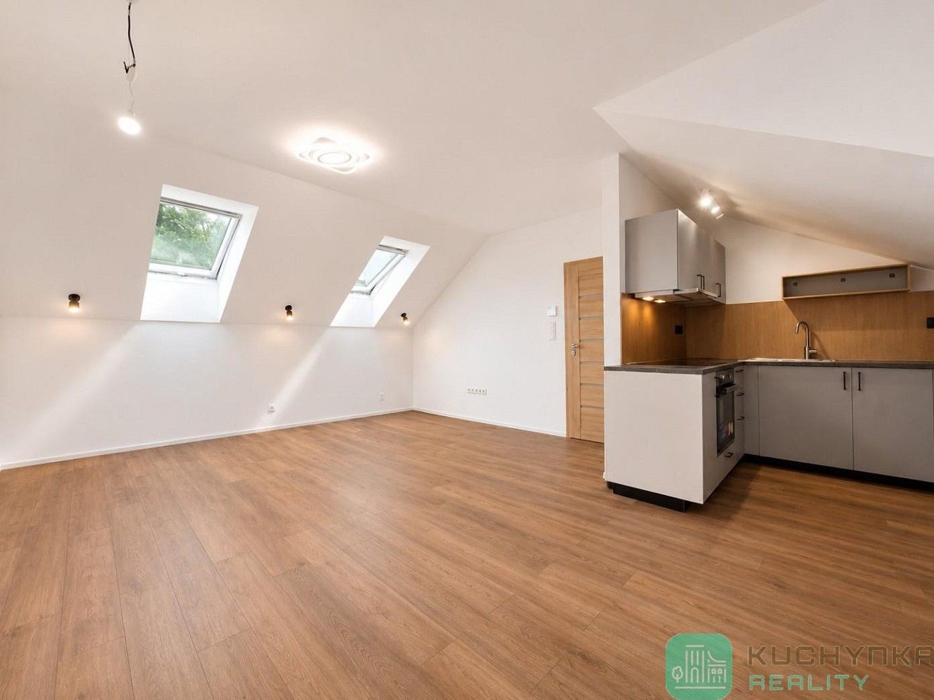 Byt 3+kk · 81 m² · Dvojhradí, Dubí - Mstišov, okres Teplice - 3