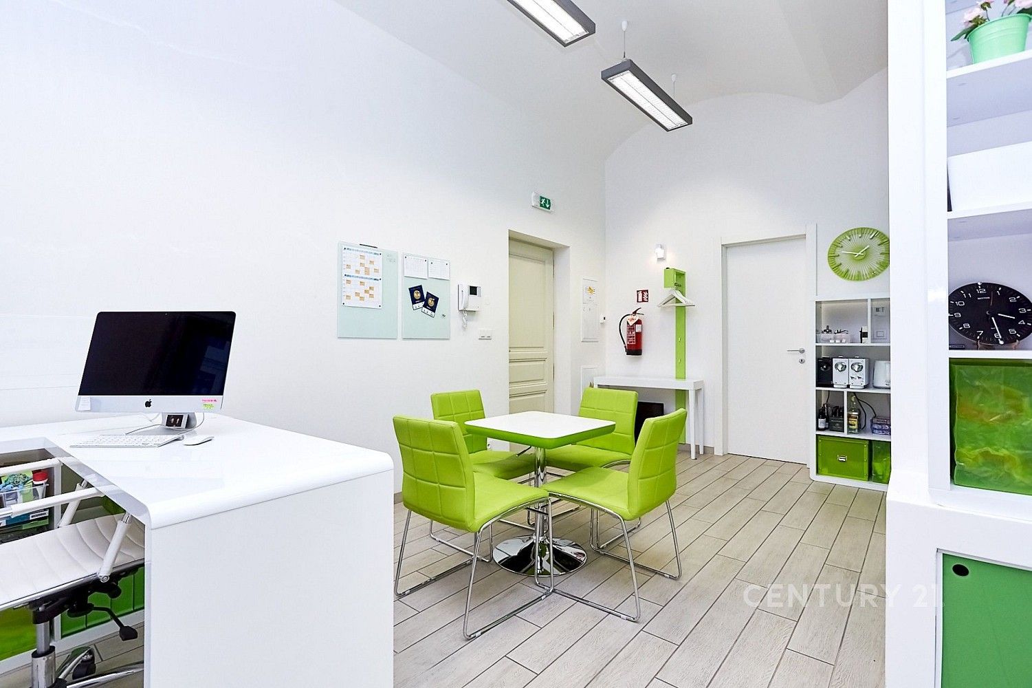 Kancelář · 37 m² · Praha - Nové Město, okres Praha 1, Hlavní město Praha - 4