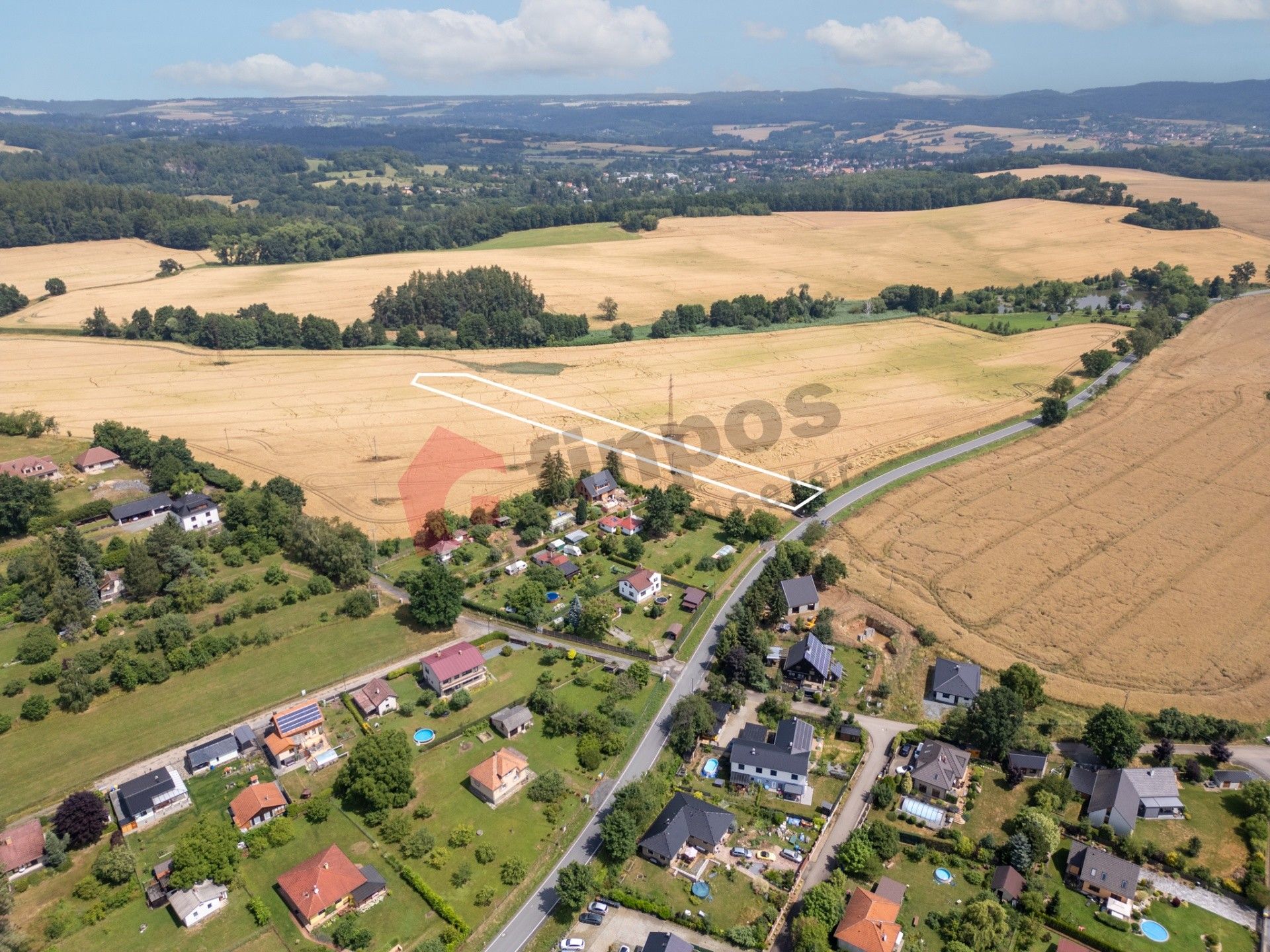 Prodej komerční pozemek - Pyšely Zaječice - 5
