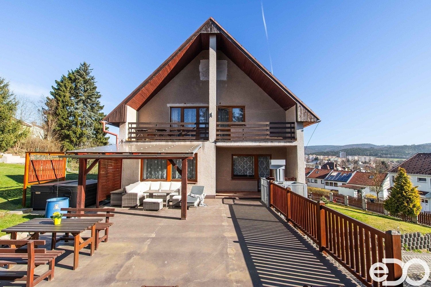 Rodinný dům · 300 m² · Liberec - Liberec XXX-Vratislavice nad Nisou, Liberecký kraj - 2
