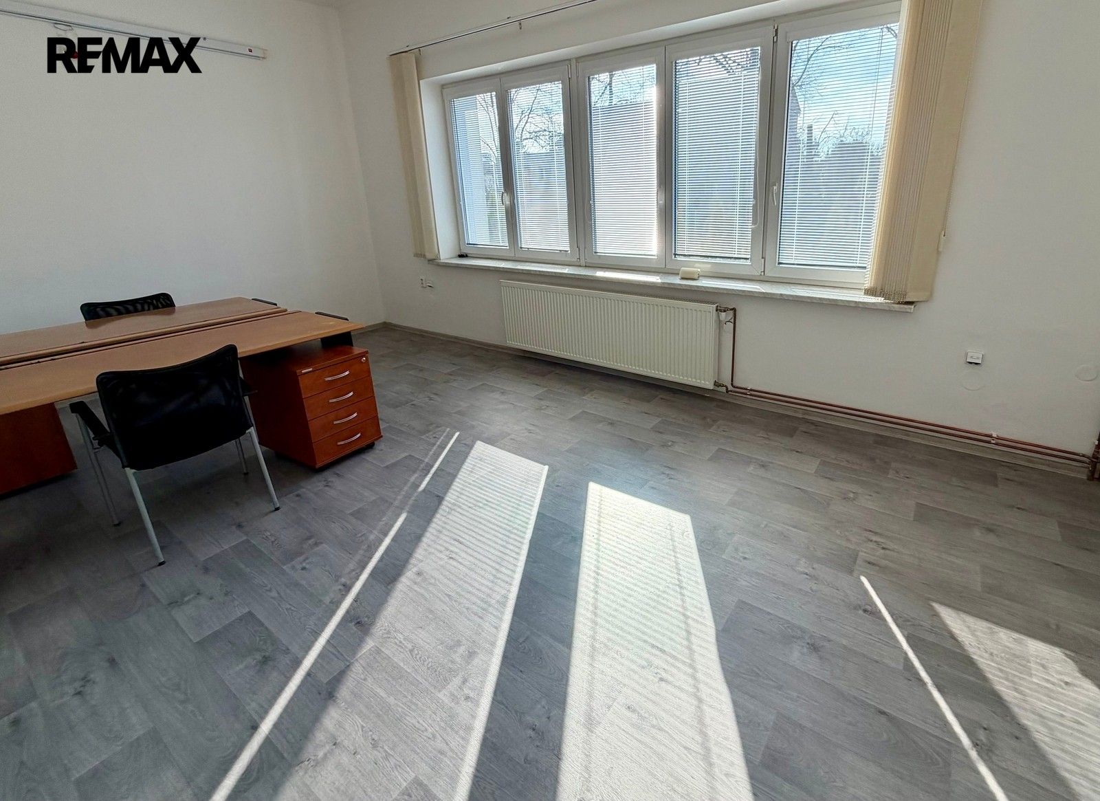 Kanceláře, Stojanova, Uherské Hradiště, 24 m² - 1