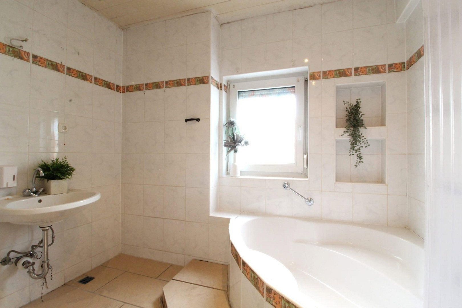 Rodinný dům · 263 m² · , Hessen - 4