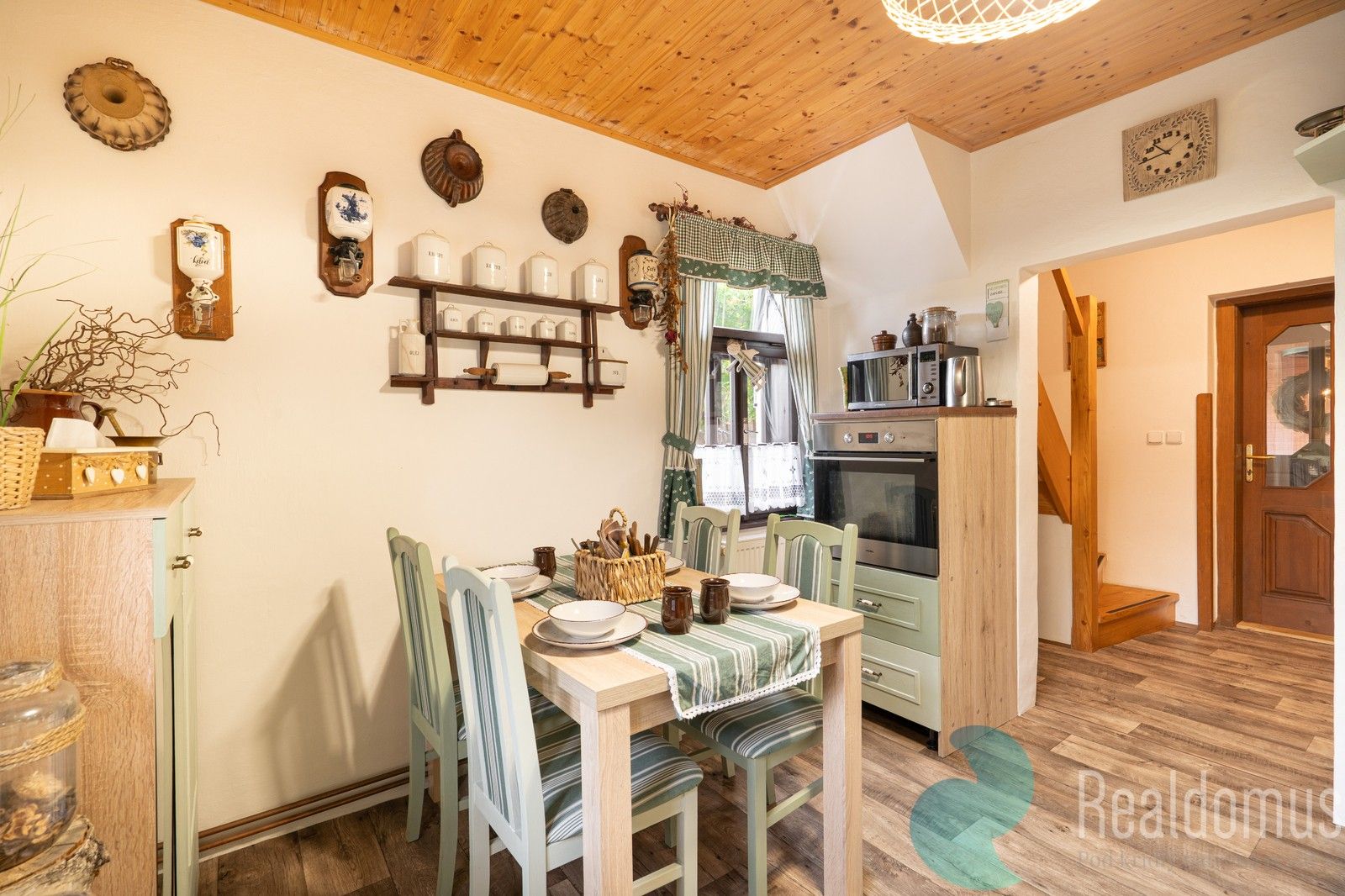 Prodej rodinný dům - Nahořany, Větřní, 180 m²