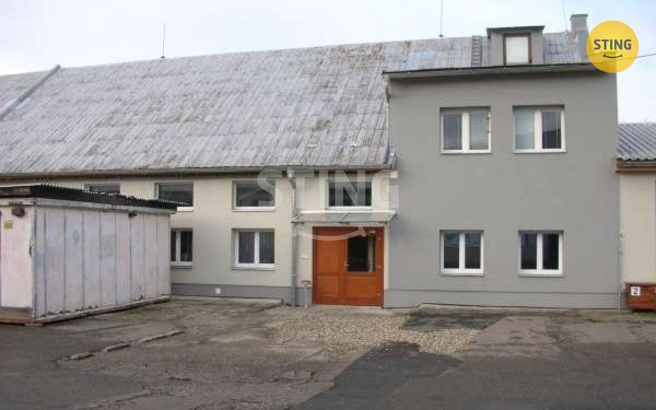 Pronájem komerční - Nábřeží, Zlín, 413 m²
