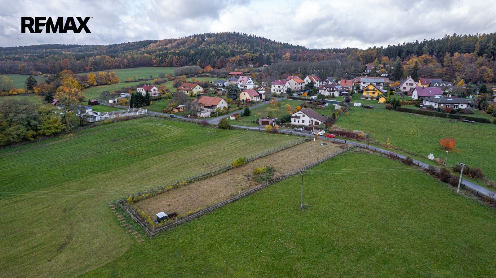 Prodej pozemek pro bydlení - Pičín, 1 487 m² - 5