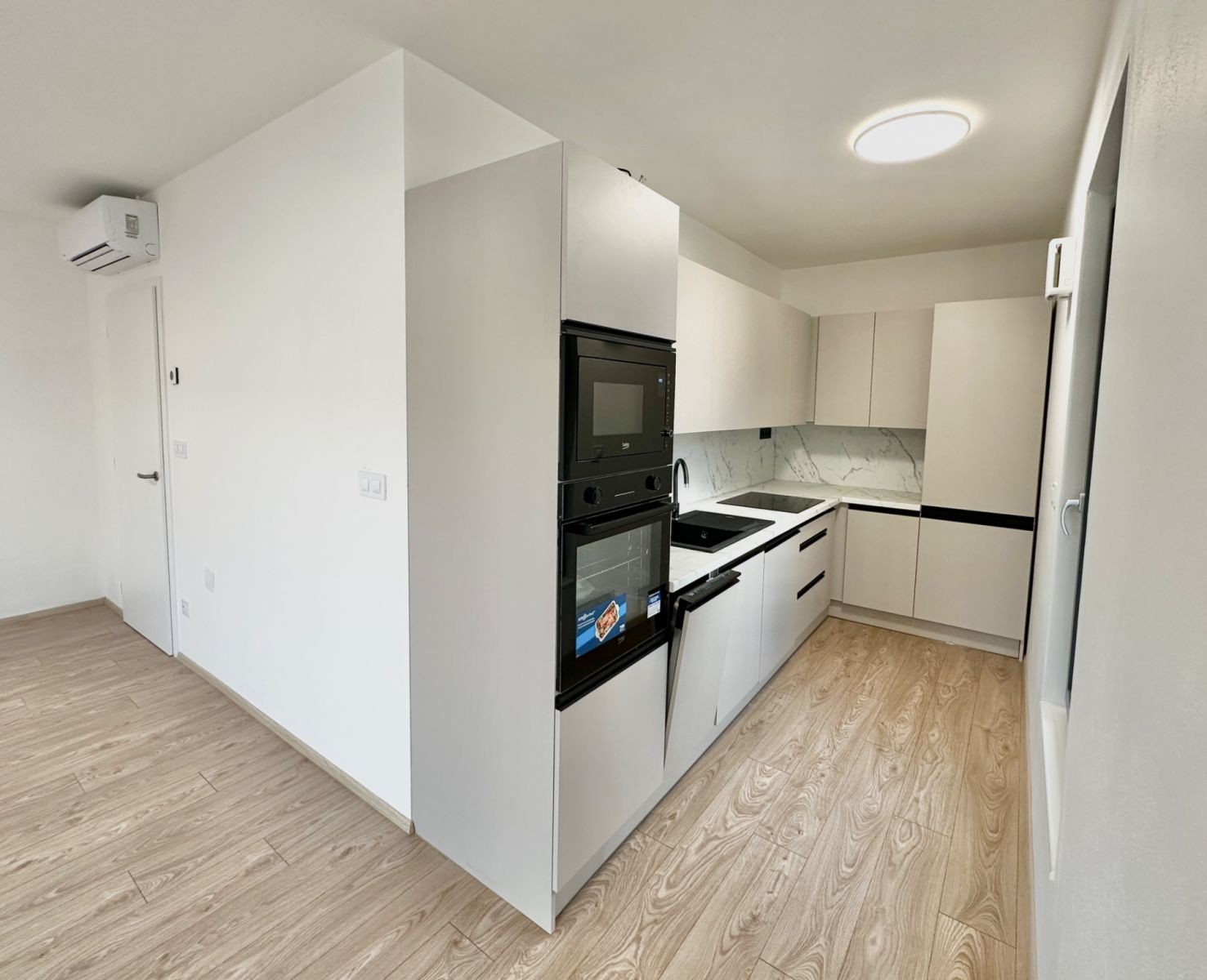 2+kk, Bratislavská, Brno - Zábrdovice, Jihomoravský kraj, 55 m² - 1