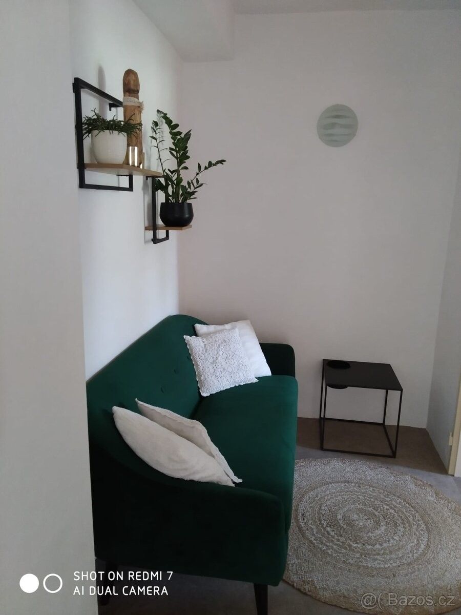 Pronájem byt - Zdounky, 768 02