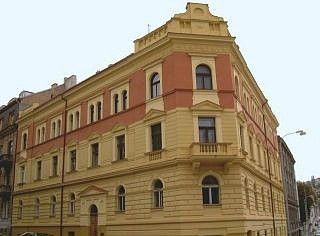 2+kk, Na Skalce, Praha 5 - Smíchov, 40 m² - 1