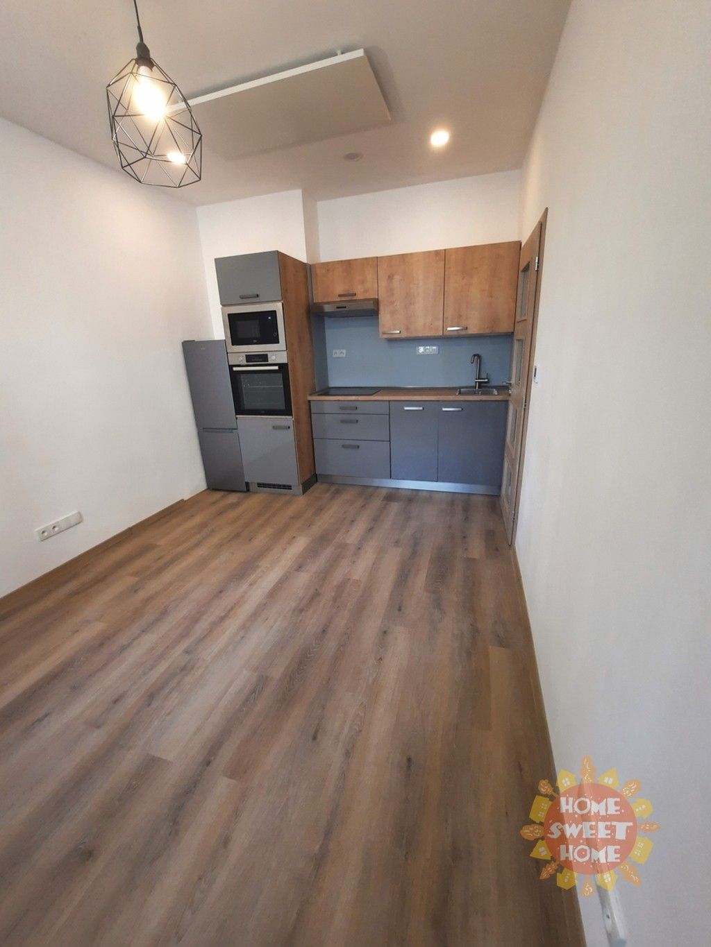 Pronájem byt 2+kk - Resslova, Aš, 30 m²