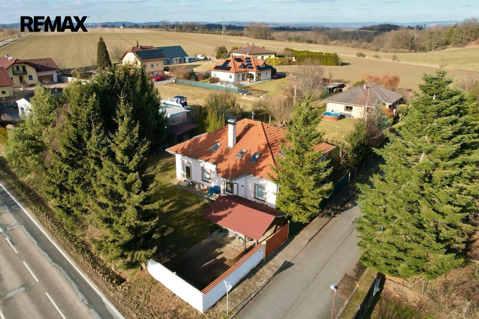 Rodinný dům, 300 m²